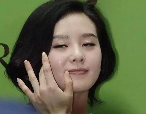 贴双眼皮贴的女明星,揭秘贴纸打造的女神风采