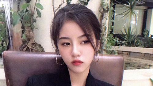 网红祝晓晗,从网络红人到影响力领袖的蜕变之路