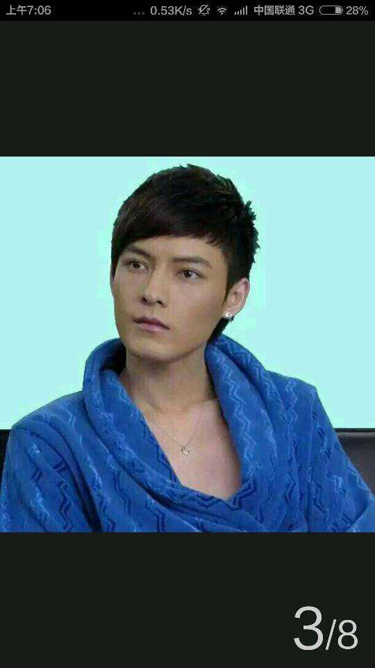 明星名字图片小鲜肉,颜值与实力并存，引领潮流新风尚